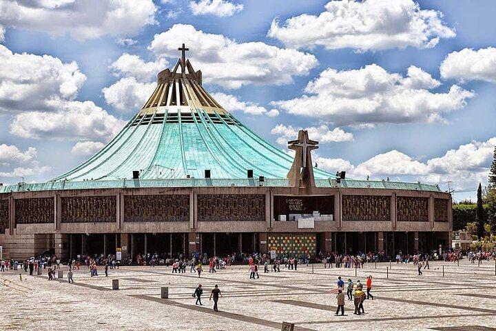 Komplett rundtur i Guadalupe-basilikan