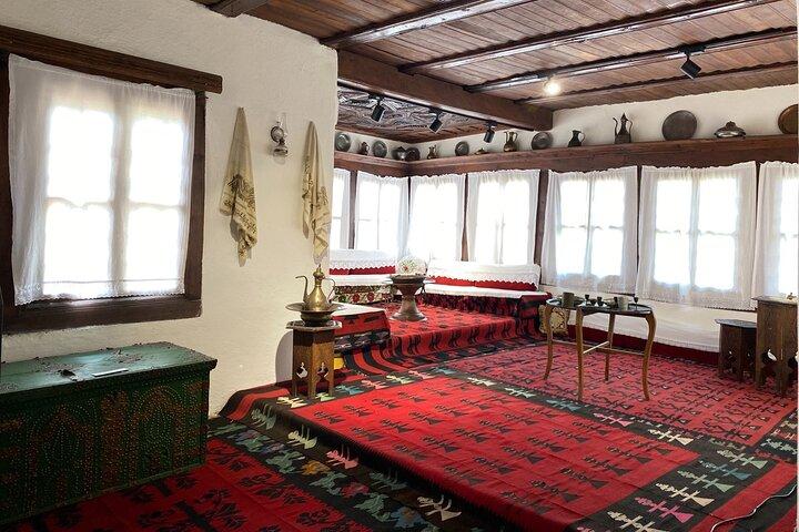 Culture Meets Adventure: Peja City Tour & Rugova Canyon Randonnée