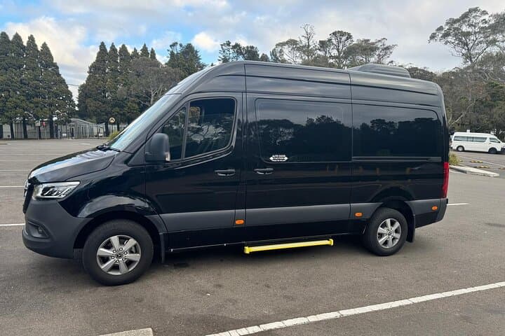 Departing Sydney: Luxury Transfer to Airport or Cruise Port