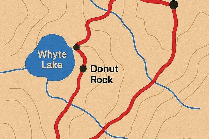 ホワイト湖とイーグルブラフへのプライベートノースショアハイキング