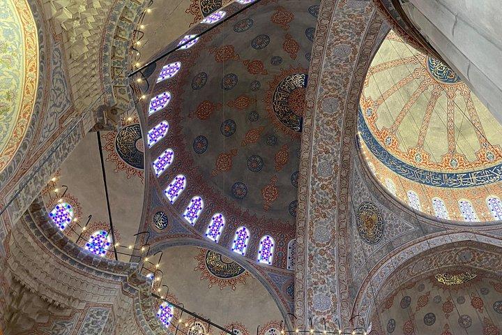 イスタンブール市内ツアー：少人数制、ガイド付き＆大聖堂チケット込み