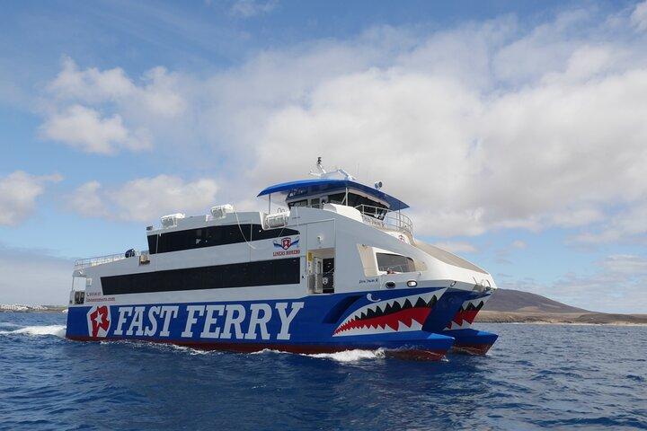 From Fuerteventura: Playa Blanca minicruise to Papagayo Beaches