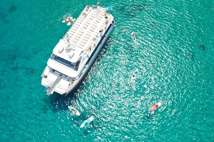 Formentera Boat Tour Experiência com snorkeling e almoço