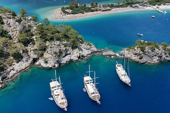 Sail Turkey: 18-39's Fethiye to Olympos Gulet Cruise