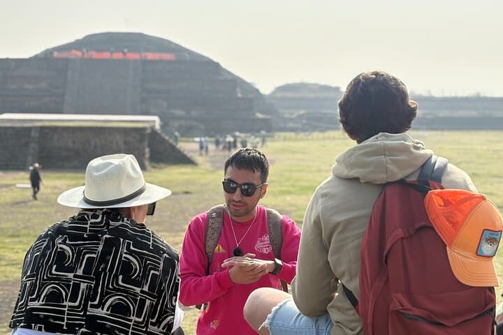 Teotihuacan Small Group Tour express with Local Guide