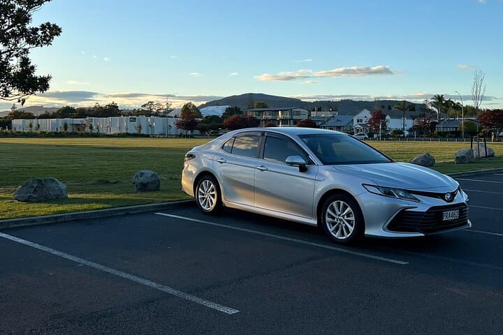 Premium Private Transfer From Auckland Airport To Matamata