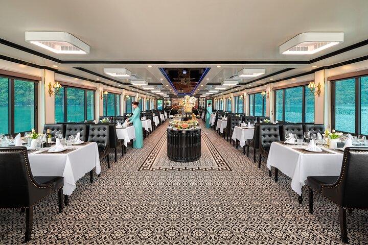 Crucero de lujo de 1 día en el Sonata de Halong desde Hanói con almuerzo y jacuzzi
