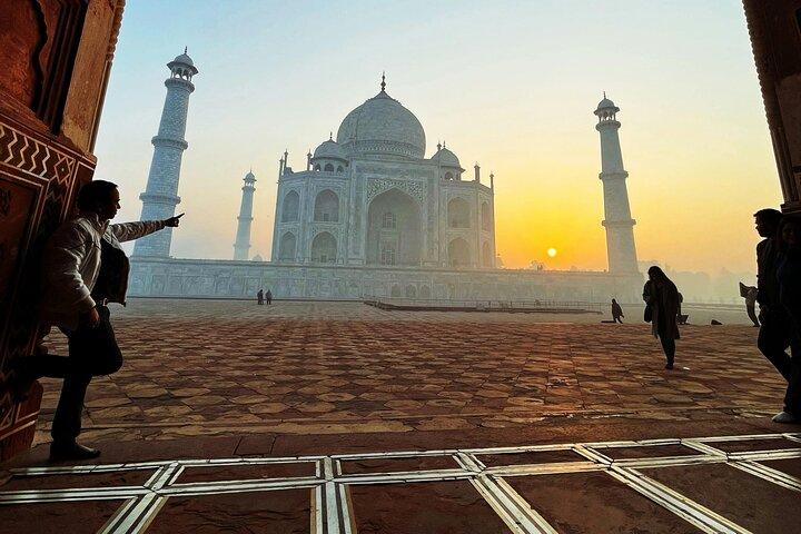 Private Sunrise Taj Mahal e Agra Fort Tour a partir de Jaipur de carro