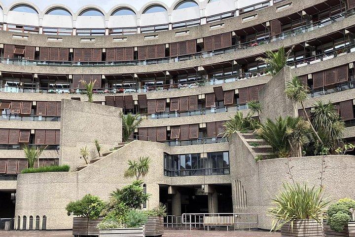 バービカンにおけるブルータリズム： Architectural Audio Tour