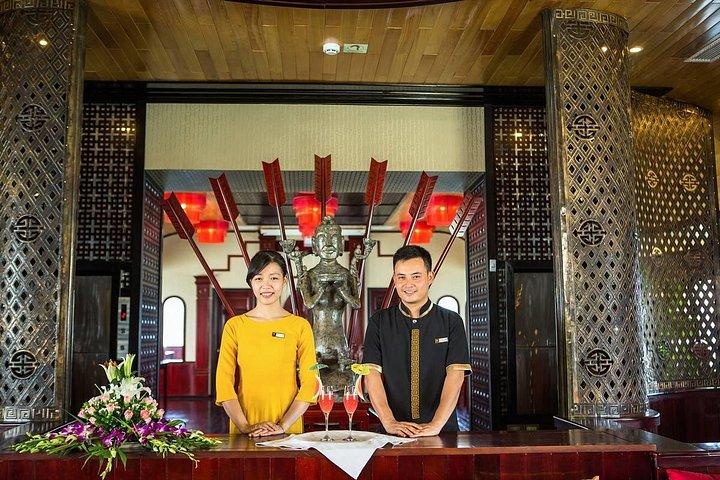 Dragon Legend Cruises 2Days/1Night 5 Star すべて込み