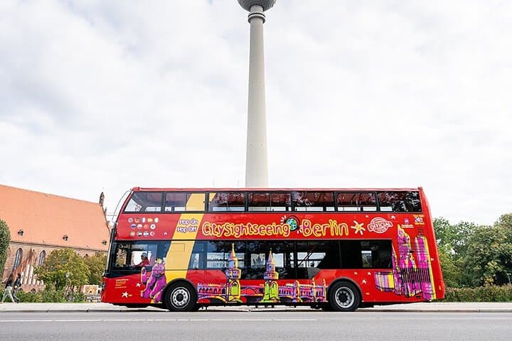 Hop-on Hop-off Berlin Tour with Audio Guide