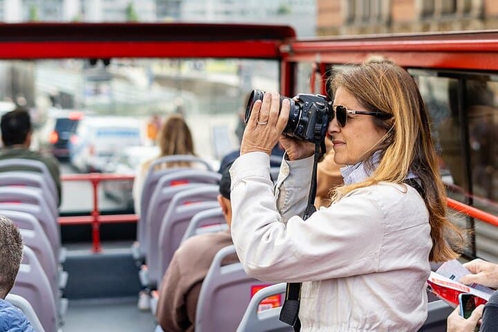 Hop-on Hop-off Berlin Tour with Audio Guide