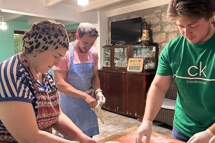 Cours de cuisine géorgienne traditionnelle à Kutaisi