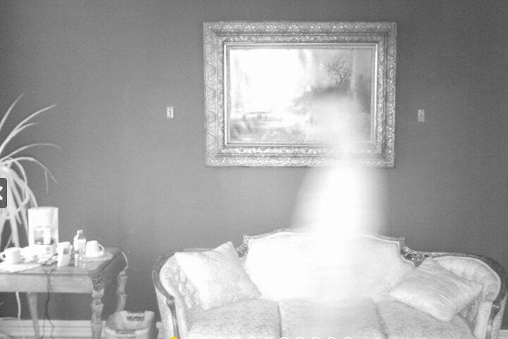 Spirits with the Spirits Ghost Tour at Lemp Mansion