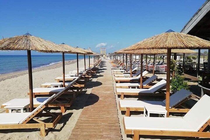 Potamos Beach & Wine Experience: Excursion privée d'une journée