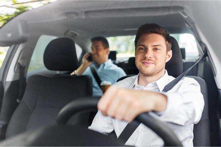 Dubai Auto privata con conducente
