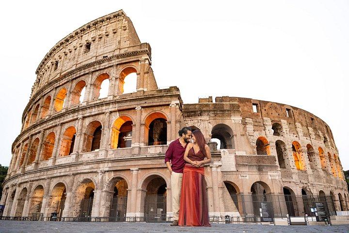 Rome: Colosseum Photoshoot, Private & Custom Experience