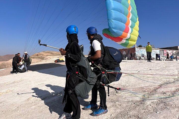Parapente De Marrakech Dans Le Désert D'Agafay Avec Transferts