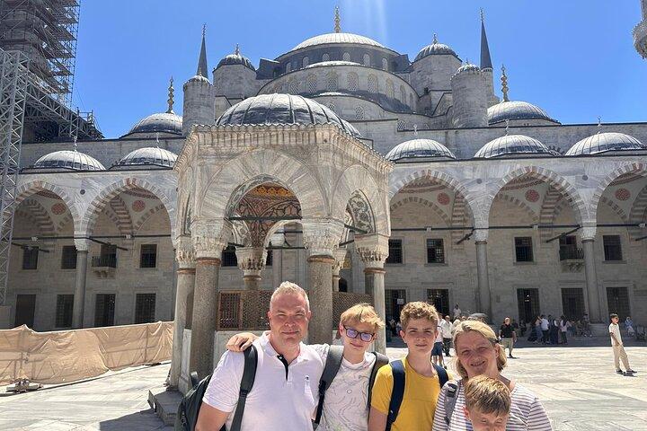 Istanbul Old Town Tour Hagia Sophia Balat and Iron Church