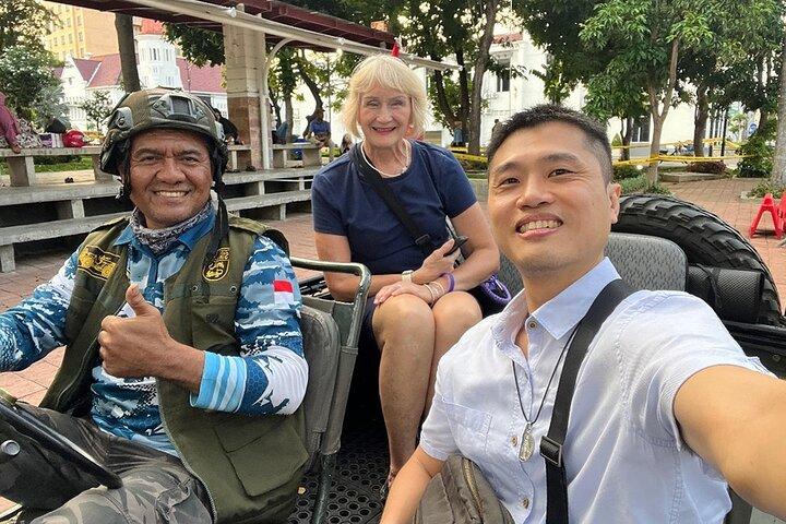 Tour della città di Surabaya Giro in jeep della città vecchia e siti iconici