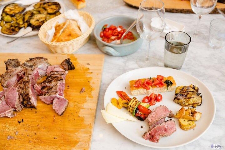 Master the Art of Florentine Steak: A Unique Cooking Experience!