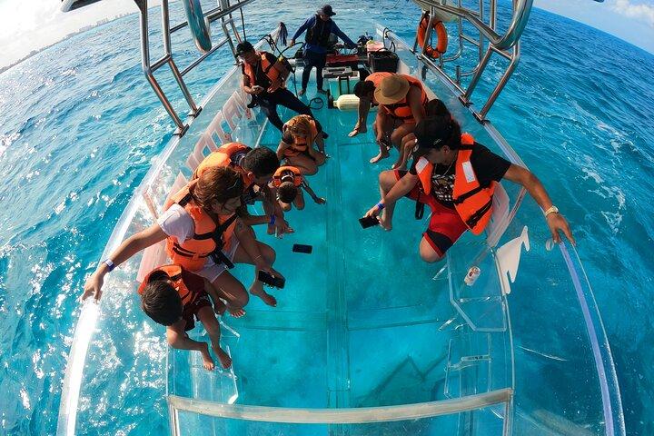 Freie Bootstour in Cancún 1,3 Stunden von der Hotelzone Cancún