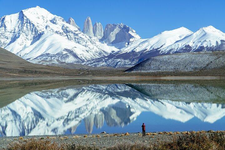 Torres del Paine & Milodon grot. Dagtour vanuit Puerto Natales