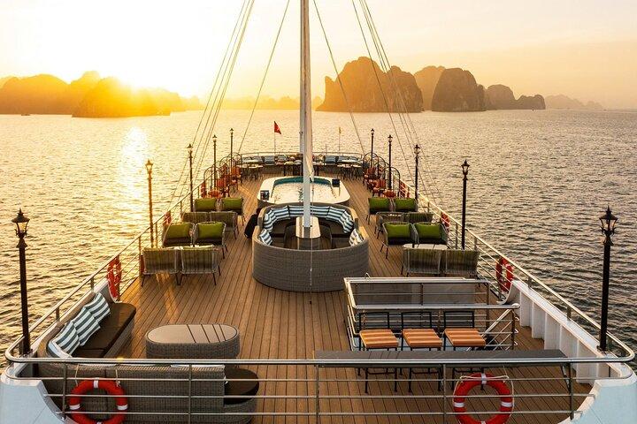 Hanoi Halong Bay 7 Stunden meistverkaufte Luxus-Tour mit Limousine