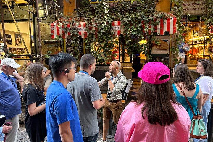 Manger et visiter Naples City Street Food Tour avec un expert local