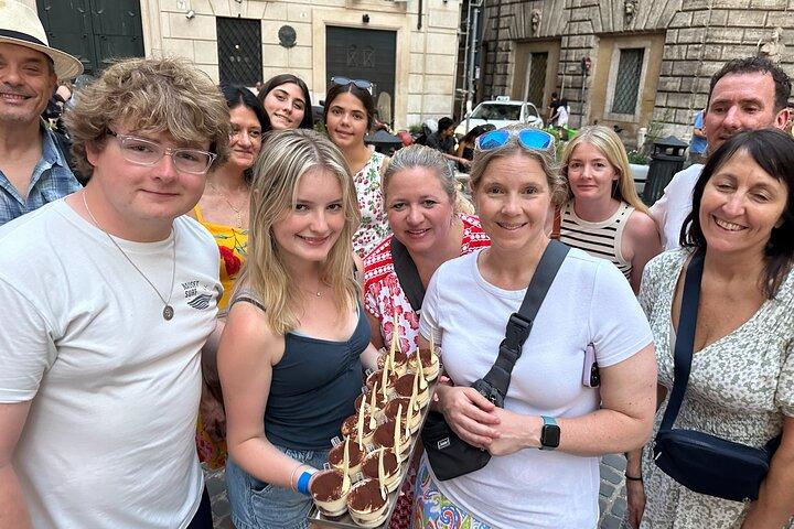 Manger et visiter Rome City Street Food Tour avec un expert local