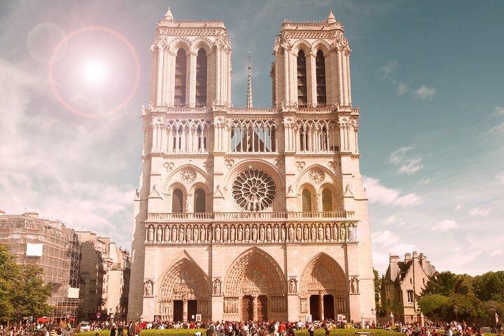 Kathedrale Notre-Dame, Louvre, Paris Stadtrundfahrt