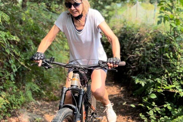 E-バイクガイドツアーVale do LimaとParque Nacional Peneda-Gerês