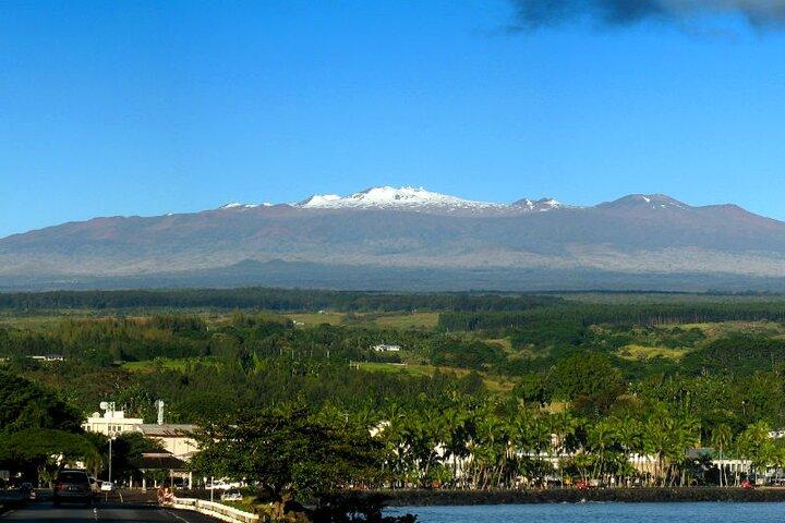 Big Island Scenic Tour: Vulcano Hilo Town Waterfall Beach & Lunch