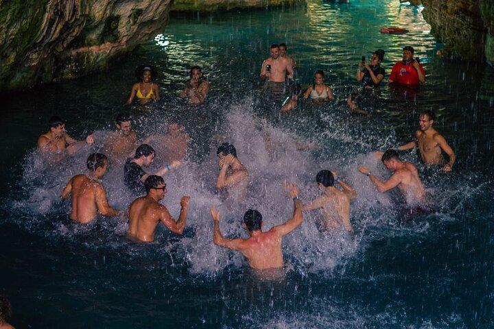 Tour de aventura con Buggies Ziplining Cenote y Taino Cultura