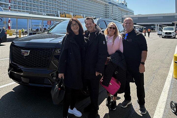 Privat Seattle flygplatstransfer | Enkelriktad SUV eller Van