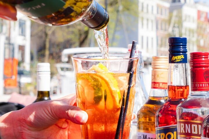Luxury Amsterdam Canal Cruise – Unlimited Cocktails Included (1H)