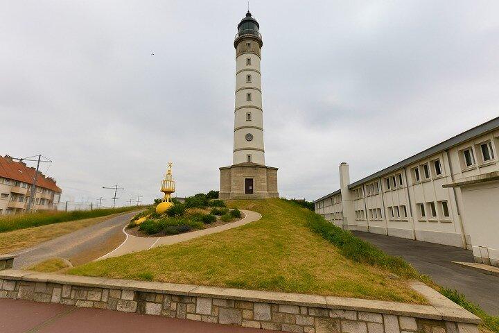 Recorrido a pie autoguiado por la ciudad de Calais con aplicación