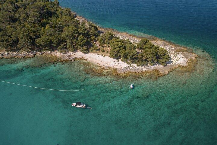 Luxury Private Speedboat Island Hopping with Swimming&Snorkeling
