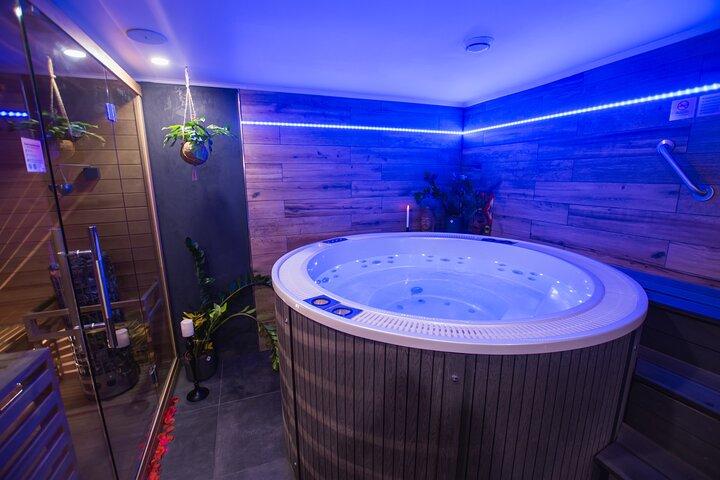 SPA privé avec jacuzzi et sauna - ZONE NOIRE
