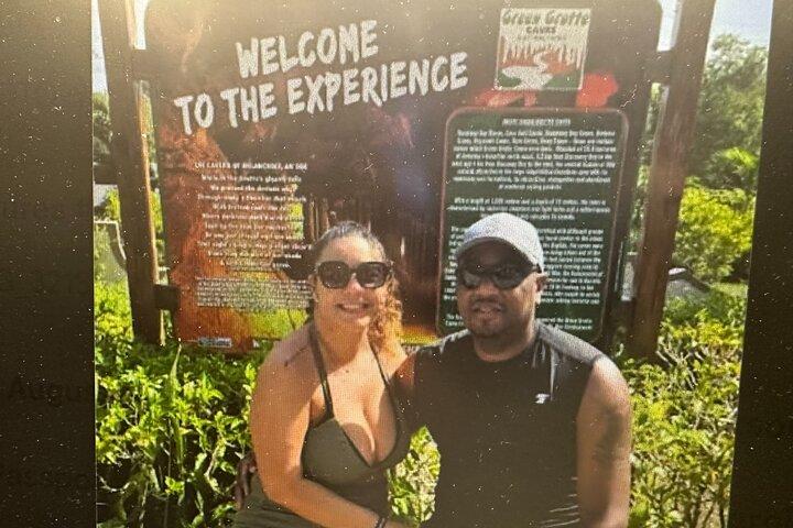 Cuevas de la Gruta Verde y Dunn's River Falls and Park