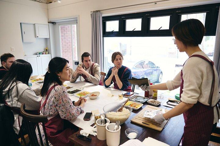 ミニクァンジャン市場料理韓国語屋台料理体験
