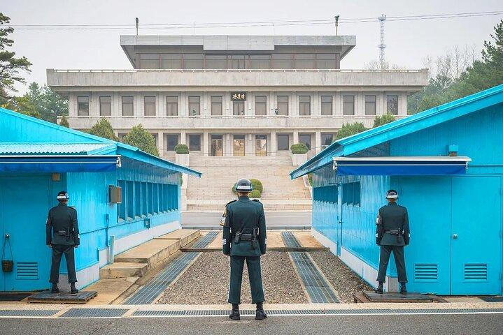 Amazing DMZ Tour