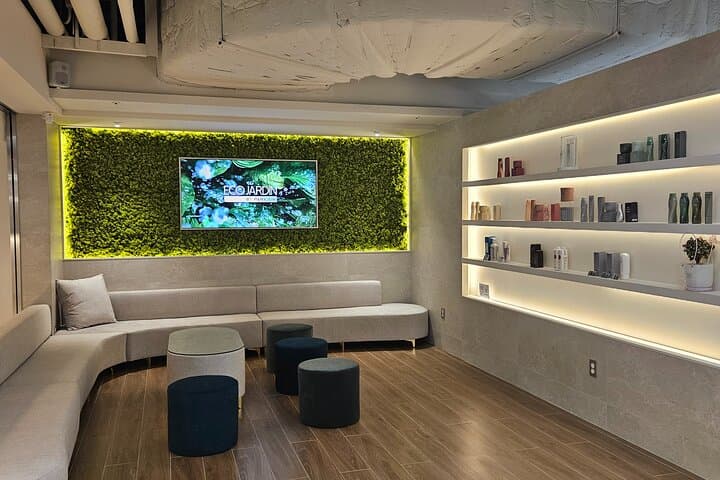 15 Step Stem Cell Scalp Treatment in Seoul