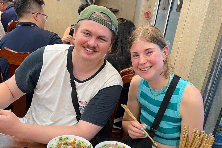 Layla HaNoi food tour