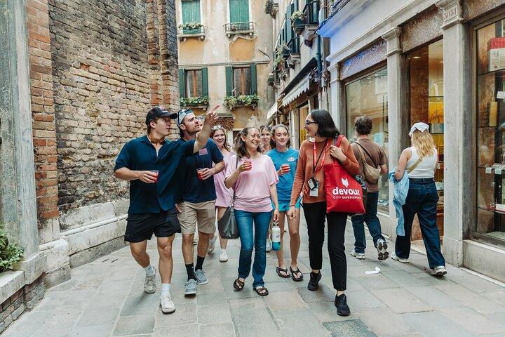 Comer como um local: Veneza Cicchetti e vinho degustação tour à noite