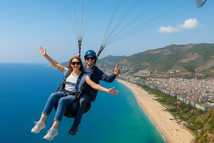 Expérience de parapente en tandem à Antalya avec transferts hôteliers