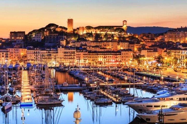 Trasferimento privato dall'aeroporto di Nizza a Cannes o da Cannes a Nizza