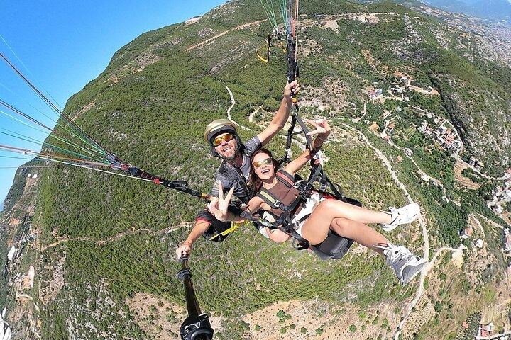 Expérience de parapente en tandem à Antalya avec transferts hôteliers