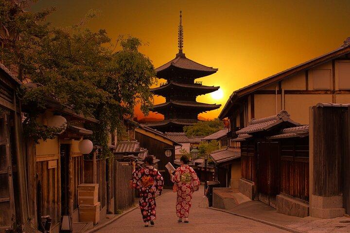 Hoteller i nærheden af Gion Night Walking Tour with Geisha Insight