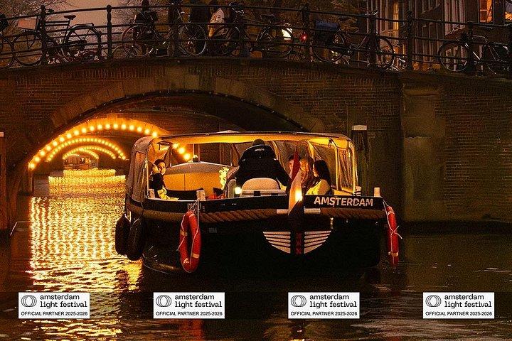 Amsterdam: Barco Light Festival com bebidas opcionais